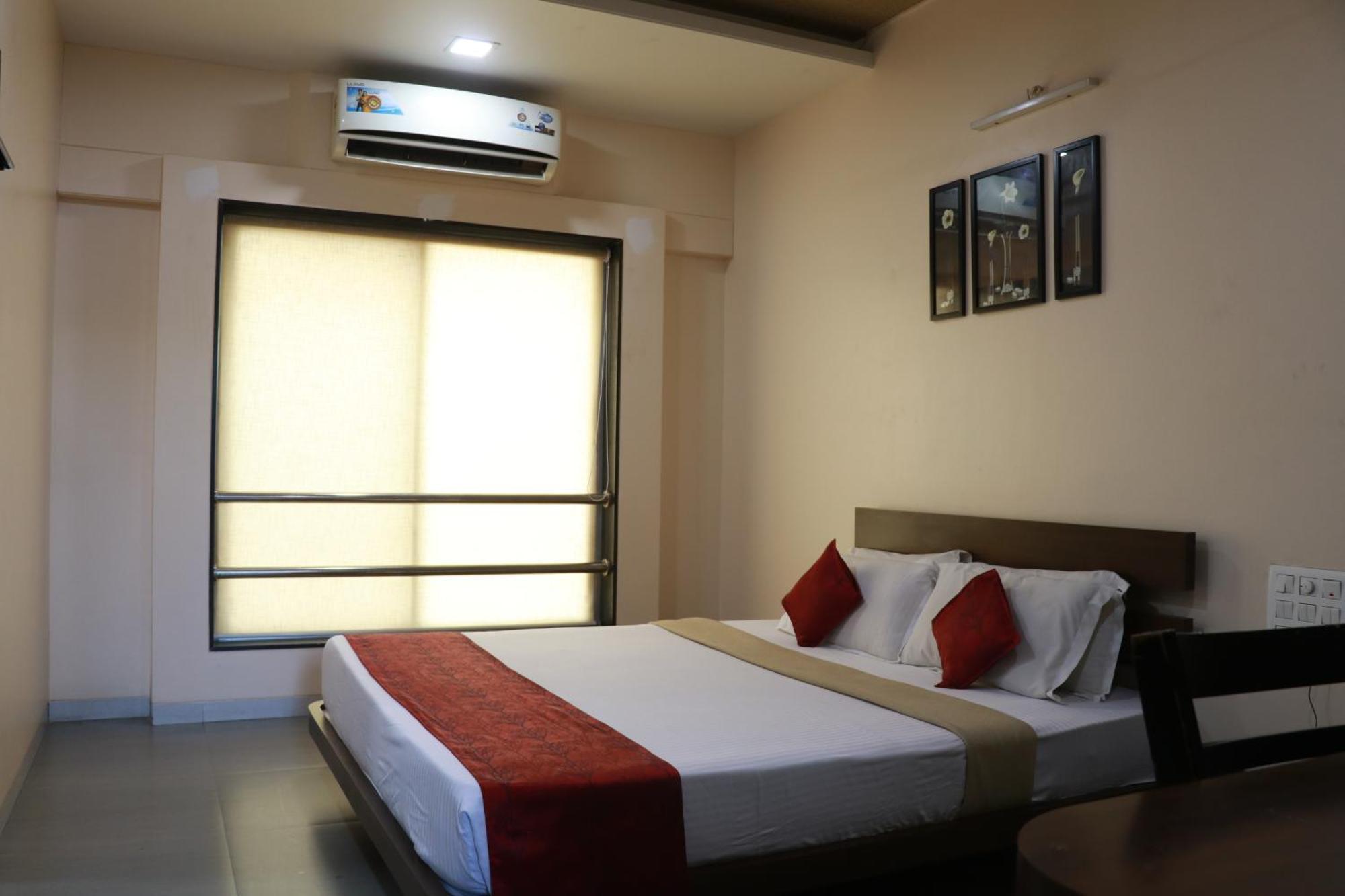 Hotel Yash Executive Aurangabad  Luaran gambar